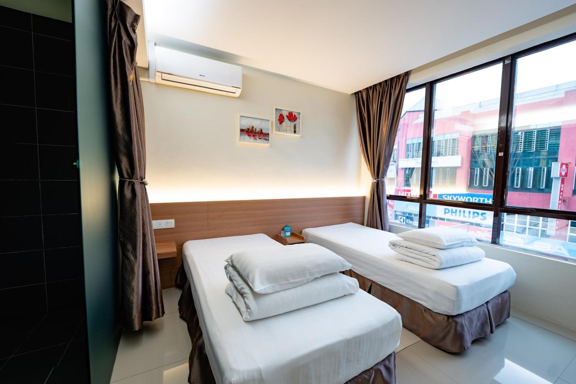 Green Hotel Puchong Extérieur photo
