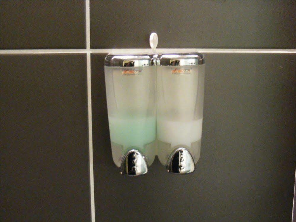 Green Hotel Puchong Extérieur photo